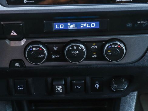 Used 2023 Toyota Tacoma TRD Sport RWD image 20