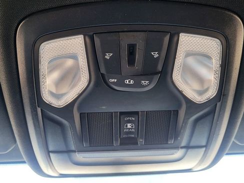 Used 2022 RAM 2500 Tradesman image 30