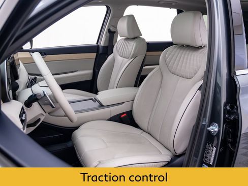 Used 2023 Hyundai Palisade Limited AWD/4WD image 16