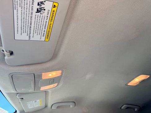 Used 2020 Kia Forte LXS image 19