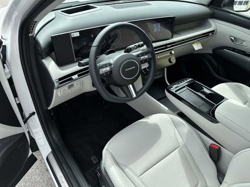 New 2026 Hyundai Tucson Limited image 8