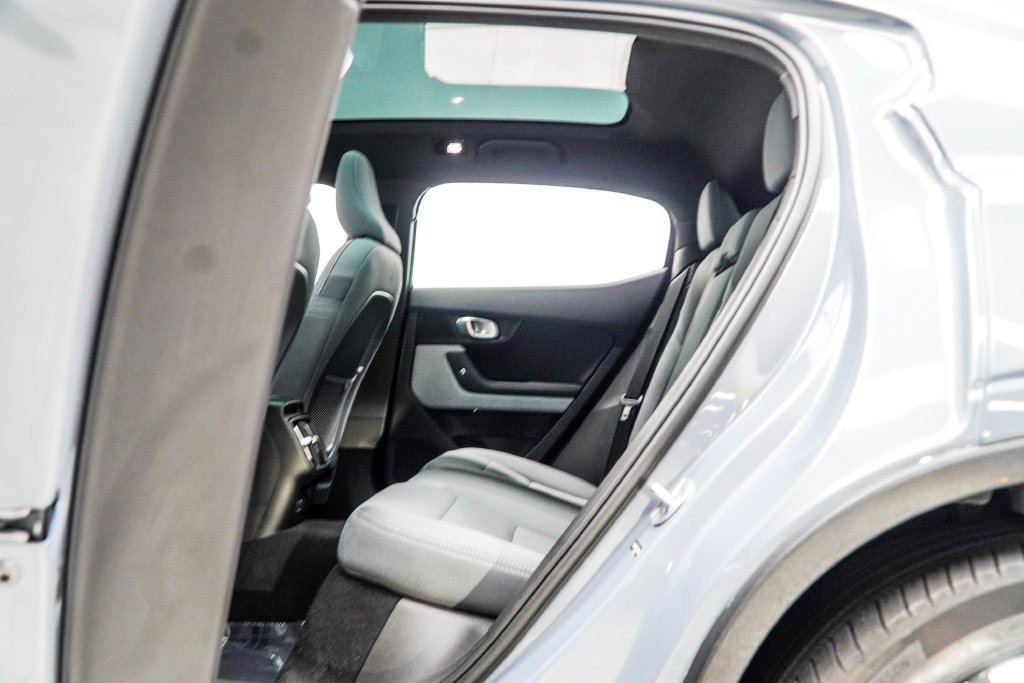 Used 2024 Polestar Polestar 2 AWD/4WD image 33