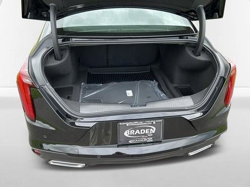 New 2025 Cadillac CT4 Premium Luxury image 8