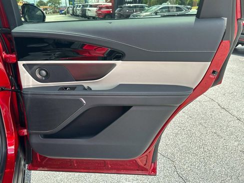 New 2025 Lincoln Nautilus Premier w/ Equipment Group 102A image 16