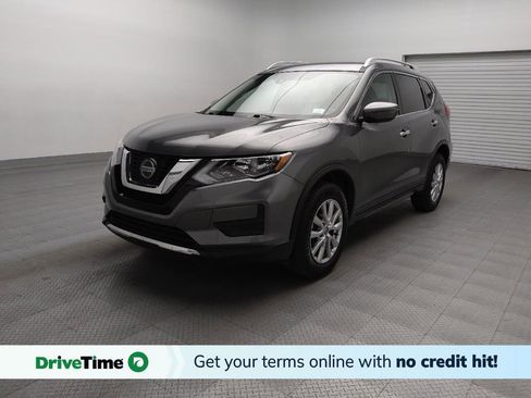 Used 2019 Nissan Rogue SV image 1