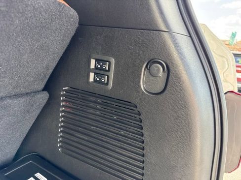 Used 2024 INFINITI QX80 Sensory AWD/4WD image 15
