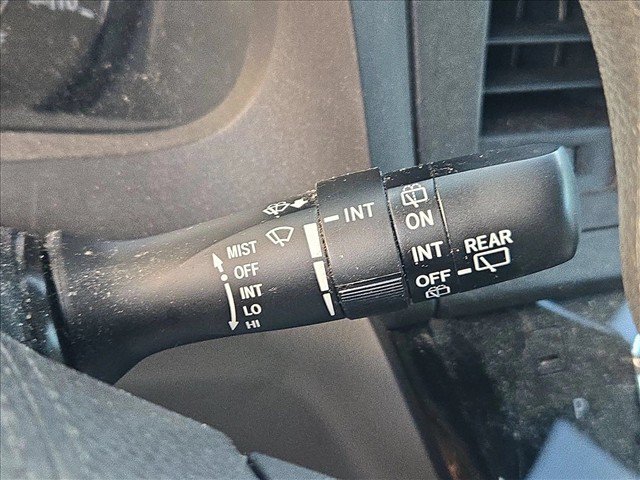 Used 2017 Toyota Sienna L FWD image 15