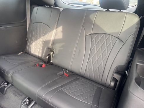 Used 2022 Buick Enclave Avenir w/ Avenir Technology Package image 13