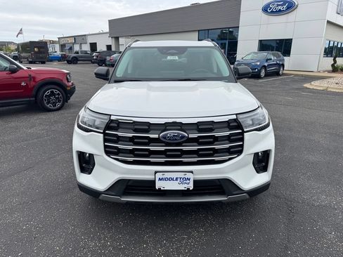 New 2026 Ford Explorer Active w/ Active Comfort Package AWD/4WD image 10