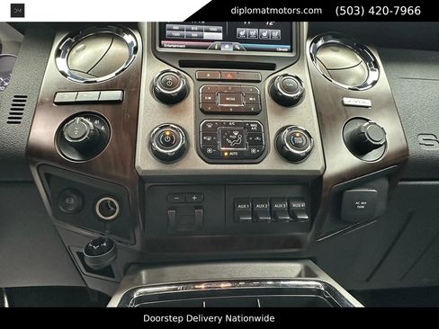 Used 2016 Ford F350 Lariat w/ Lariat Interior Package image 35