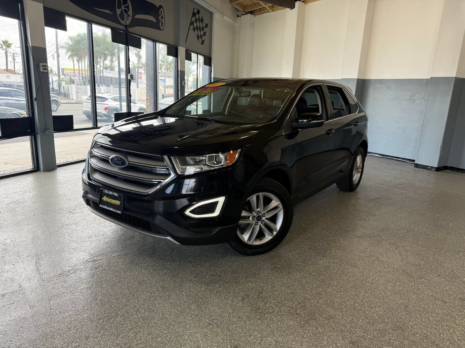 Used 2017 Ford Edge SEL w/ Equipment Group 201A FWD image 3