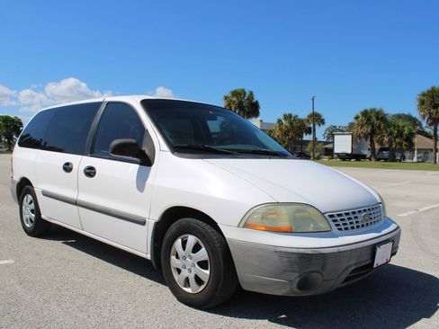 Used 2002 Ford Windstar LX image 10