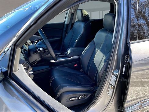 Used 2025 Acura RDX w/ Technology Package image 20