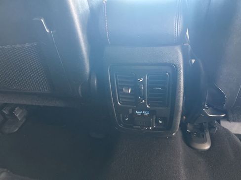 Used 2023 Dodge Durango R/T image 29