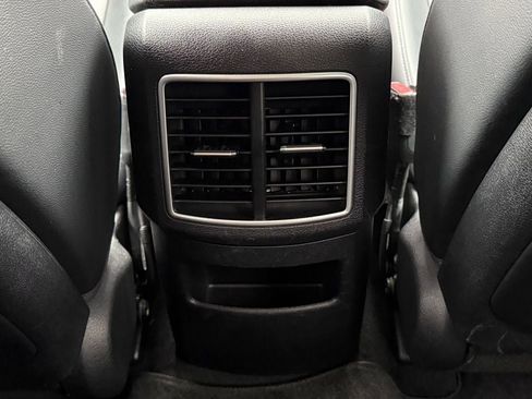 Used 2023 Kia Sportage SX image 14