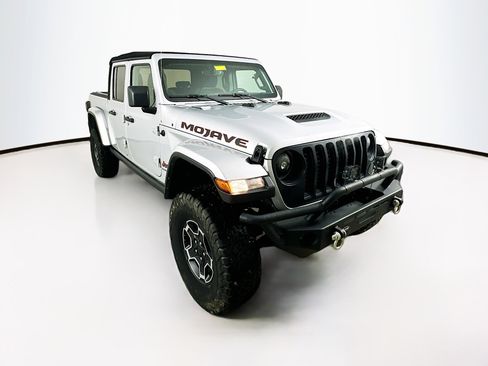 Certified 2022 Jeep Gladiator Mojave w/ Cold Weather Group image 3