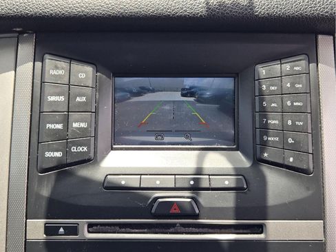 Used 2016 Ford Expedition XLT RWD image 15