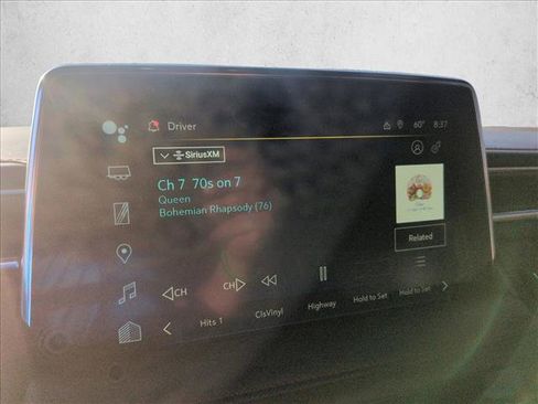 Used 2023 Chevrolet Suburban RST w/ Sport Performance Package image 13