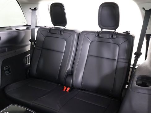 Used 2025 Lincoln Aviator Reserve w/ Equipment Group 201A AWD/4WD image 47