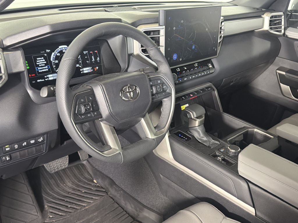 Used 2026 Toyota Tundra Limited AWD/4WD image 3