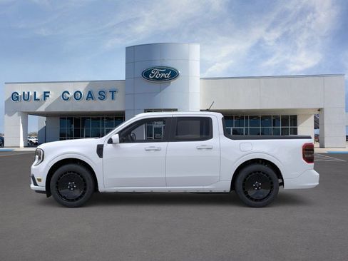 New 2025 Ford Maverick Lobo image 3