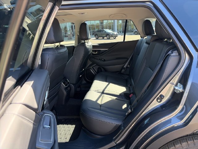 Used 2025 Subaru Outback Touring XT w/ Popular Package #2 AWD/4WD image 14