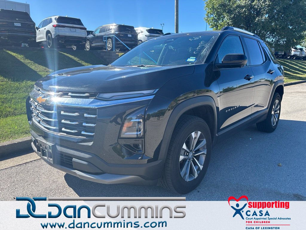 Used 2025 Chevrolet Equinox LT w/ Convenience Package II FWD image 1