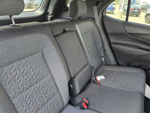 Used 2024 Chevrolet Equinox LT AWD/4WD image 11