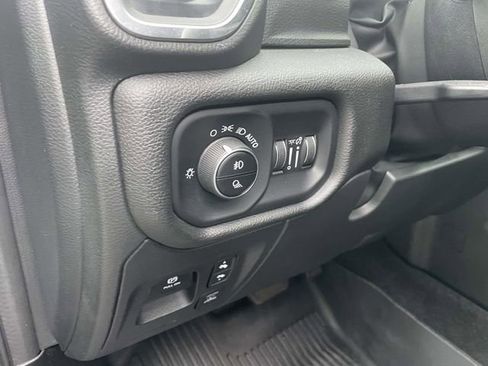 Used 2023 RAM 1500 Laramie AWD/4WD image 22
