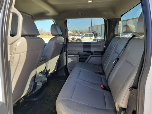 Used 2022 Ford F250 XL w/ Power Equipment Group image 16