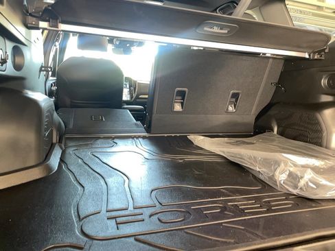 Used 2025 Subaru Forester Limited image 26