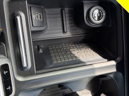 Used 2025 Ford Expedition Tremor image 13