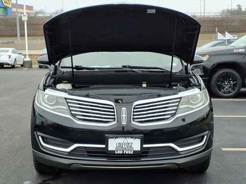 Used 2018 Lincoln MKX Reserve w/ Lincoln MKX Climate Package image 32