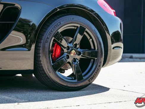 Used 2016 Porsche Cayman image 35