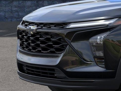 New 2026 Chevrolet Trax LT w/ Driver Confidence Package FWD image 13
