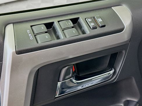 Used 2024 Toyota 4Runner SR5 image 15