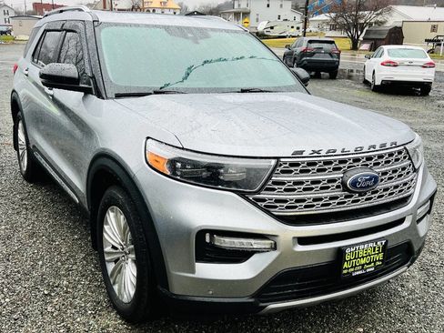 Used 2022 Ford Explorer Limited w/ Equipment Group 301A image 1