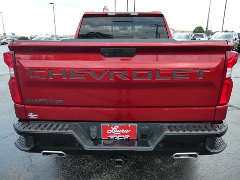 Used 2022 Chevrolet Silverado 1500 LT Trail Boss w/ LT Trail Boss Premium Package AWD/4WD image 6