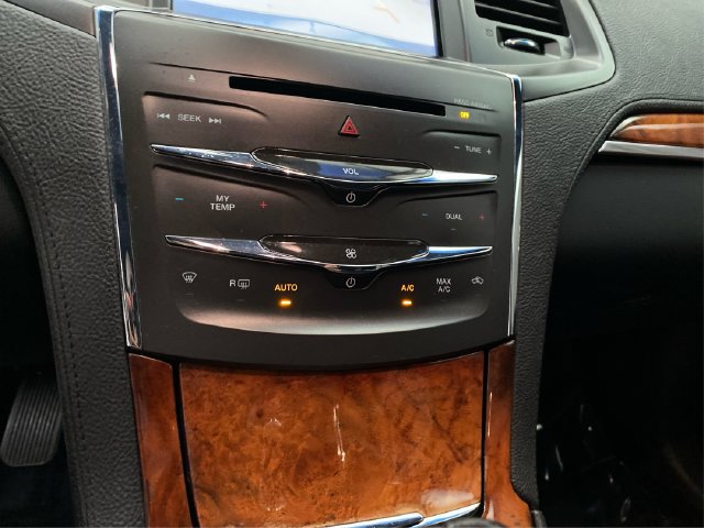 Used 2015 Lincoln MKS AWD w/ Equipment Group 101A image 33