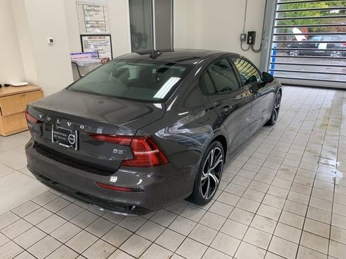 Certified 2024 Volvo S60 B5 Plus image 4