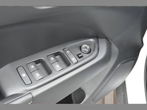 New 2026 Hyundai Venue SEL image 18