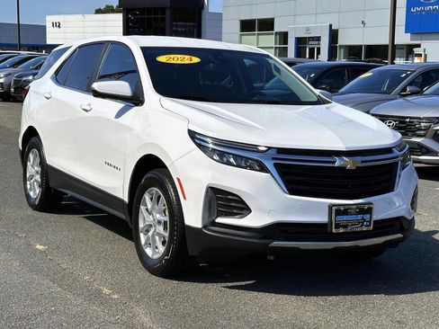 Used 2024 Chevrolet Equinox LT AWD/4WD image 5
