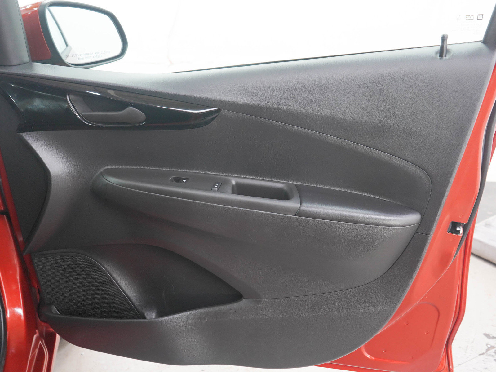 Used 2022 Chevrolet Spark LT FWD image 9