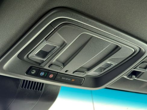 Used 2022 Chevrolet Silverado 1500 LT image 27