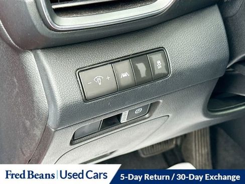 Certified 2022 Hyundai Santa Fe SEL image 12