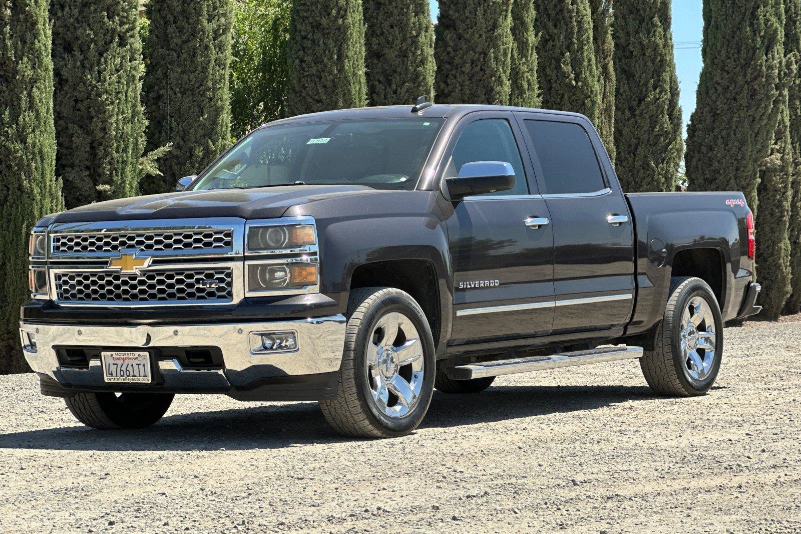 Used 2015 Chevrolet Silverado 1500 LTZ w/ LTZ Plus Package AWD/4WD image 8