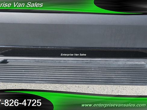 Used 2023 Ford Transit 350 XLT image 12