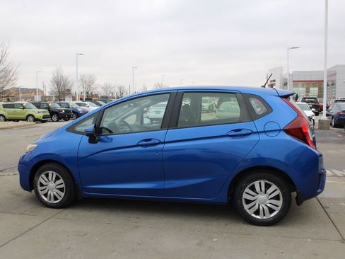 Used 2017 Honda Fit LX image 4