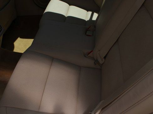 Used 2014 Lexus ES 350 w/ Luxury Package image 19