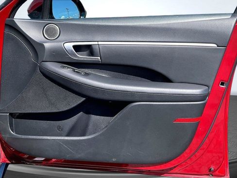 Used 2025 Hyundai Sonata SEL FWD image 22